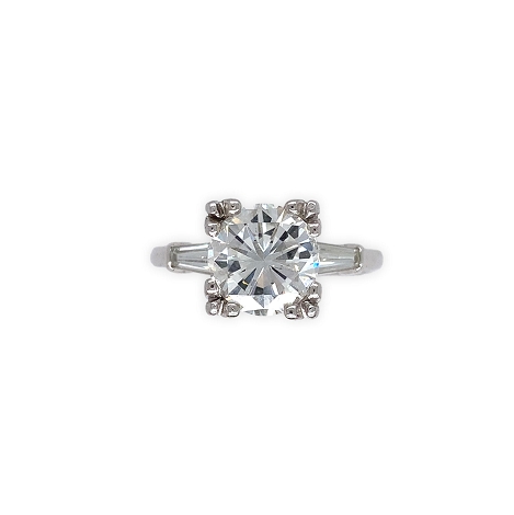 Platinum Ring with 2.10ct Diamond Center and .15cy tw Baguettes   j7636